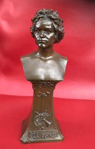 Buste art nouveau - art,