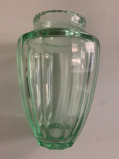 GRAND VASE EN CRISTAL TAILLE