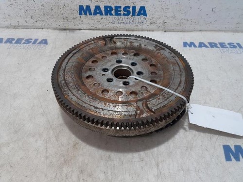Volant moteur masse fiat - volant,