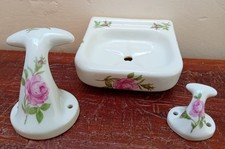 Porte Savon + 2 patères