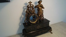 Pendule de cheminée, Toussaint, 1900, complète, bon état et qui fonctionne.