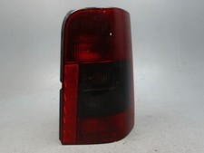 ? FEU ARRIERE DROIT PEUGEOT PARTNER FGT 2002- ➤6351EC ?