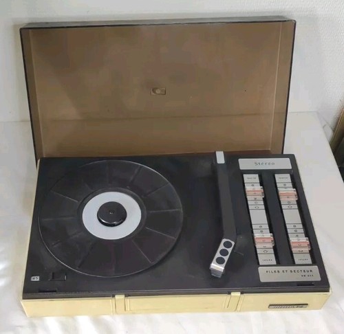 Ancien tourne disque vintage - ancien, tourne-disque