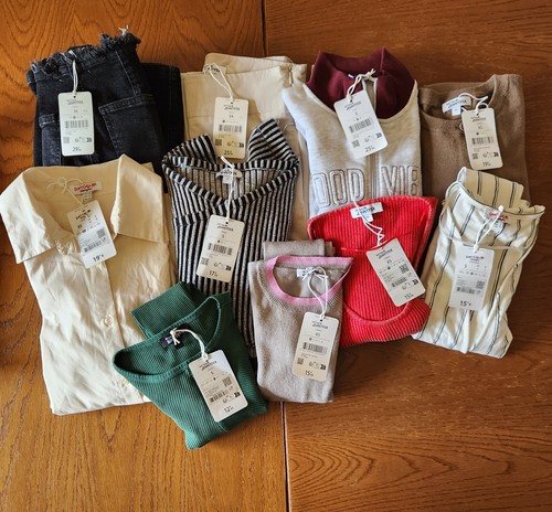 Lot revendeur comprenant - , 10
