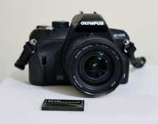 OLYMPUS  NUMERIQUE E-420 + OBJECTIF Zuiko 14-42mm 1:3.5-5.6 complet.