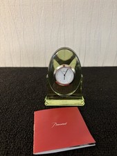 Pendulette ovale verte en