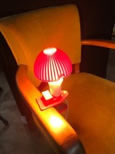 2 lampes  champignon à pince rouge#liseuses plastique vintage