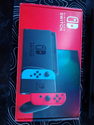 Nintendo switch console - 32,