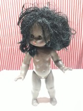 Années 80 : poupée noire