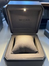 ECRINS BOITES VIDES MESSIKA - EXCELLENT ETAT - dimensions 13 x 14 x 8.5 cm