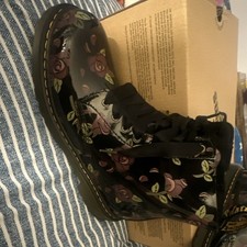 Dr. Martens Pascal Floral