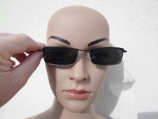 LUNETTE SOLAIRE " OPTIC 2000 "