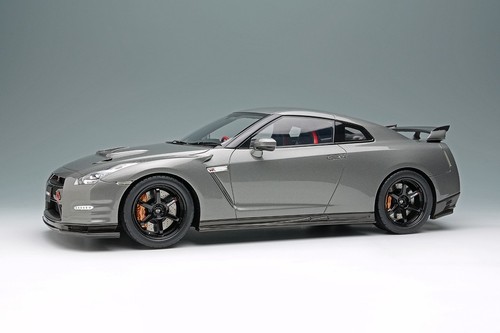 Nissan nismo r35 crs - nissan,