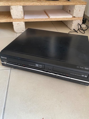Combiné magnétoscope vhs - combiné,