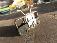 Hornby Chariot , flasques porte balais + aimant en pleine forme +  TBE TNB 9201