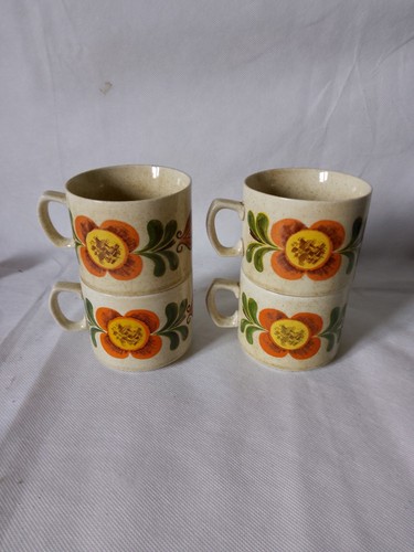 Tasses vintage motif grosse - motif,