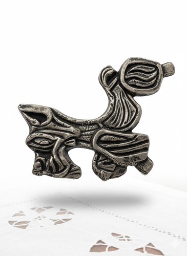 Sculpture brutaliste caniche - sculpture,