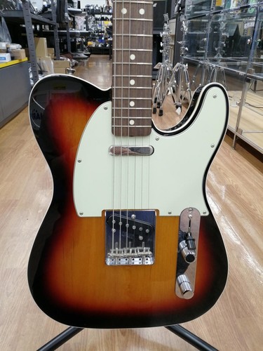 Heritage 60s - (fender, japan)
