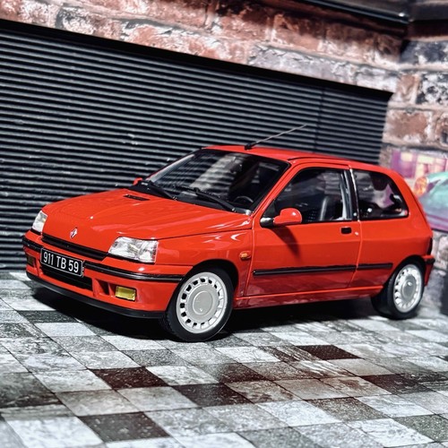 Norev renault clio - 1/18,