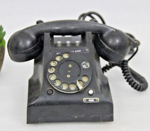 Téléphone rétro - rétro, en