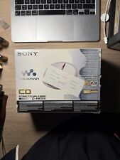 Sony Walkman CD MP3 D-NE511 Without Batteries !!! The Charger - See Fotos !!!!