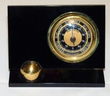 VINTAGE BAROMETRE SUR SOCLE  A POSER DE LA MARQUE UNITAL  TBE FONCTIONNEL