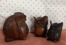 CHOUETTE HIBOU en BOIS EBENE et BOIS ROUGE - LA FAMILLE de 3 HIBOUX CHOUETTES