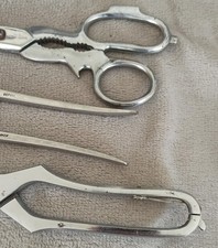 3 anciens ciseaux à volaille