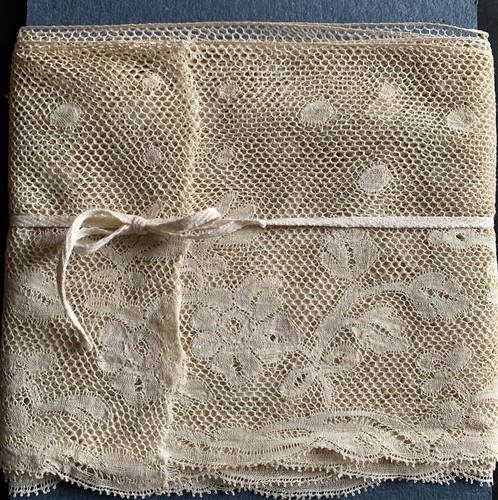 Ancienne dentelle - ,