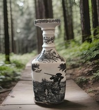 Carafe  à liqueur en faïence