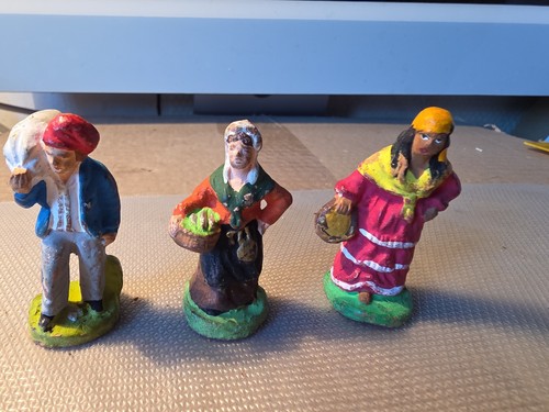 Lot santons h - , cm