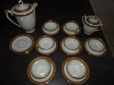 Service thé, café  en porcelaine de Limoges - Décor dorure/bordeaux
