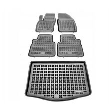 Ensemble de tapis de sol et tapis pour Ford C-MAX II version avec roue galette.