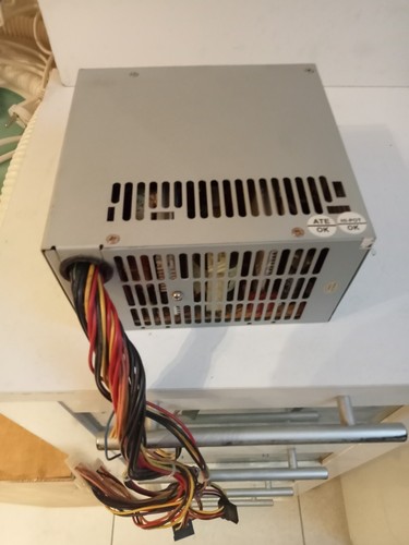 Bloc alimentation trés - pc,