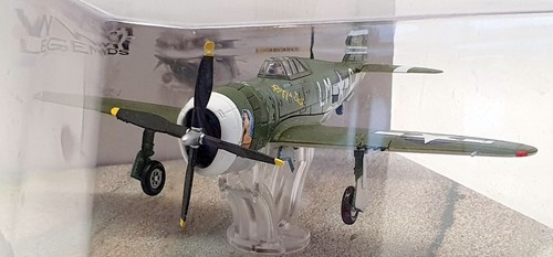 Corgi scale model - scale,