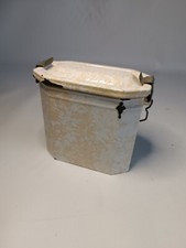 cantiniere metal émaillé