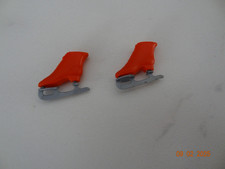 Accessoires vintage Barbie Mattel # 1518 patins à glace de couleur rouge