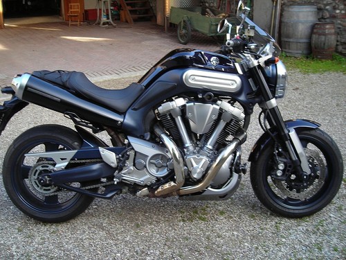 Yamaha mt01 tout ans - mt,