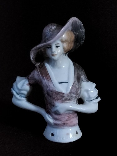 Joli miniature buste - joli,