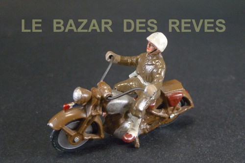 Quiralu moto police - ,