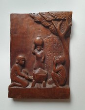Panneau de bois sculpté à