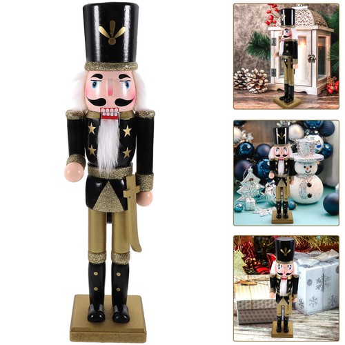 Figurine casse noisette - ,