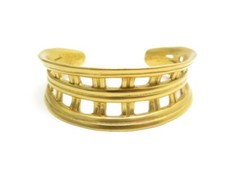 NEUF VINTAGE BRACELET CHANEL MANCHETTE 1995 EN METAL DORE LOGO CC NEW 1250€