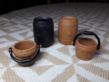 PLAYMOBIL Western - Lot pour voyage en charriot : deux tonneaux et deux seaux