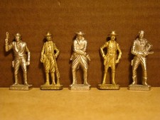 KINDER - 5 Personnages COWBOYS