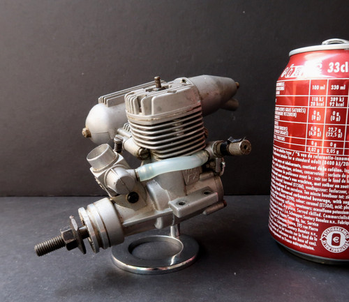 Moteur ancien max - os, 25