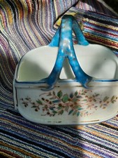 joli vide poche en forme de panier décor floral