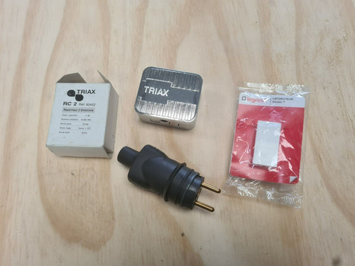 Lot comprenant connecteur - lot,