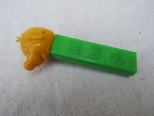 ancien distributeur de bonbon pez  pif us patent made in austria