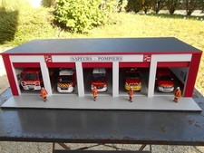 DIORAMA  1/43 -CASERNE DE